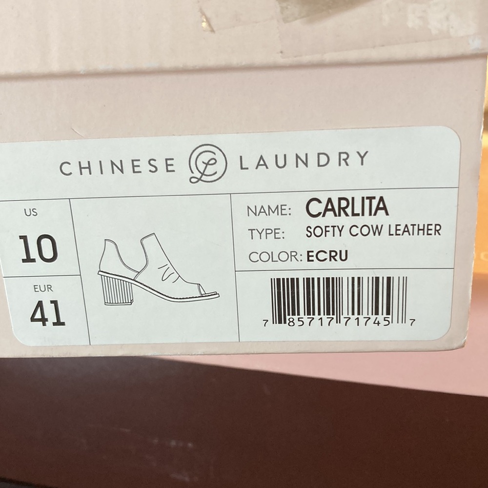 Boots NWT GENUINE COW LEATHER! These are brand new! Gorgeous - Picture 12 of 12